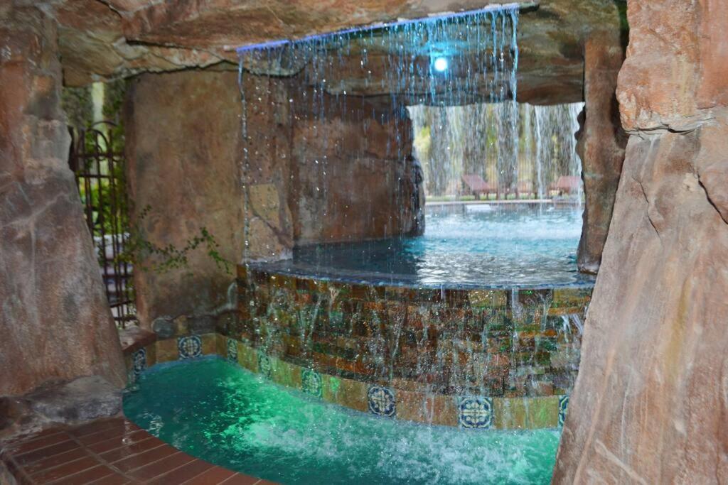 Villa At Cibolo Chase, A Private Resort With Pool Bulverde エクステリア 写真