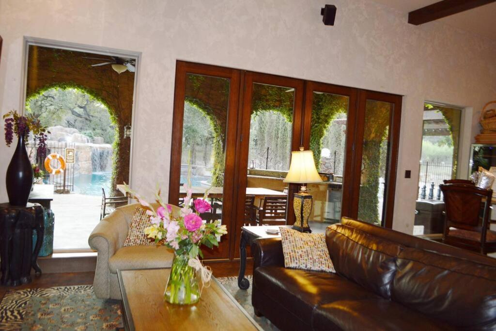 Villa At Cibolo Chase, A Private Resort With Pool Bulverde エクステリア 写真